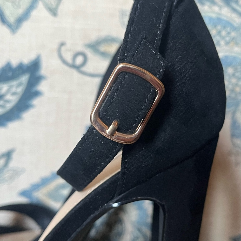 JUSTFAB Kati Synthetic Suede Strap High Heal Open Toe Sandals (Size 8) - Picture 11 of 11